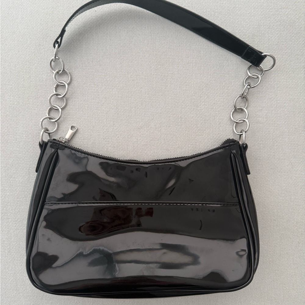 Black Faux Patent Leather Shoulder Bag – Silver Chain Detail